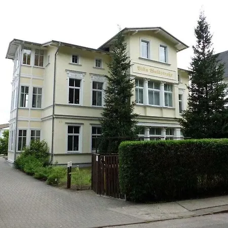 Komfortappartement Homas 펜션 *